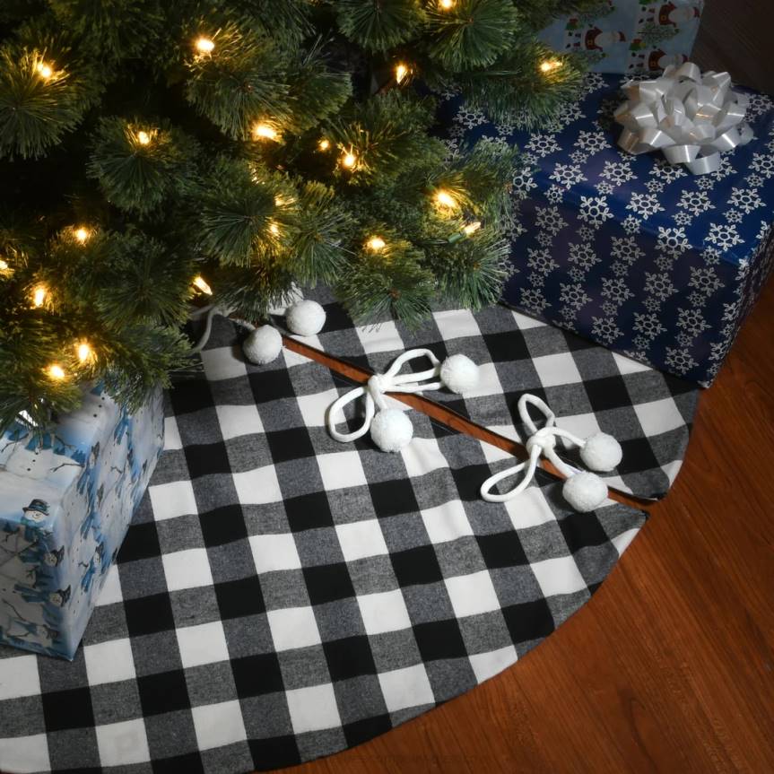 48in General Store Collection Plaid Tree Skirt National Tree CompanyLBRH582